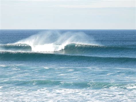 Large waves crash in to Duncan's Landing north of Carmet, Ca. . Oregon surf report